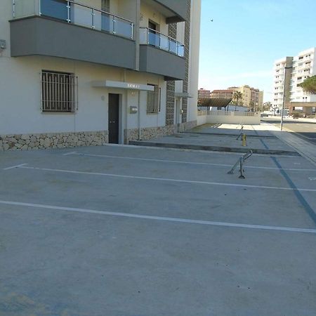 Appartement Premiere Ligne De Mer Росас Экстерьер фото