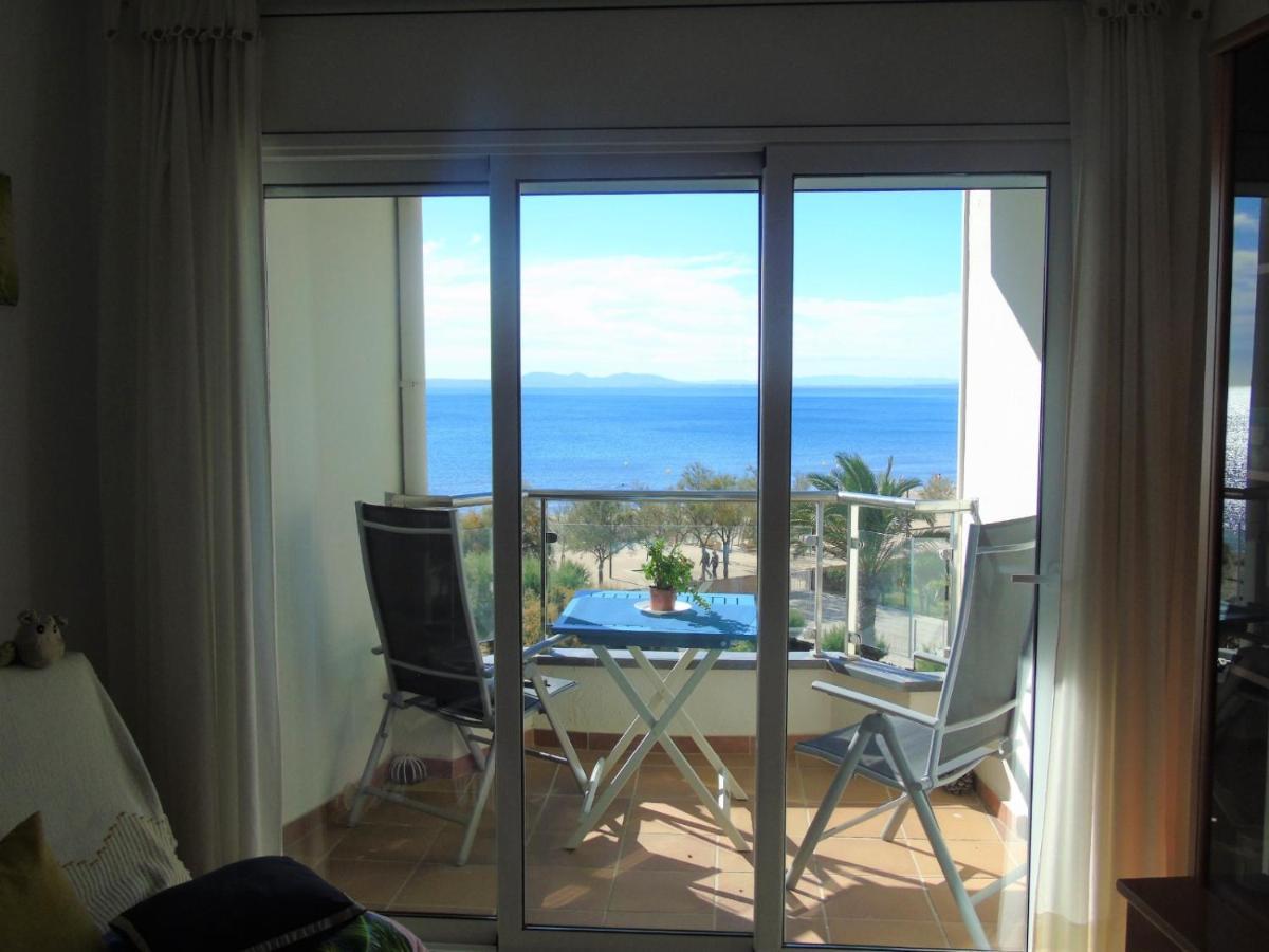 Appartement Premiere Ligne De Mer Росас Экстерьер фото